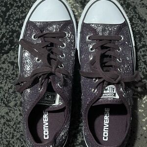 Converse Purple Sneakers Classic Canvas Design